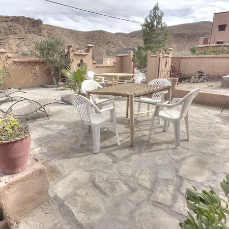 Maison Restaurant Amazigh Annex Ait Ougliff Exterior photo